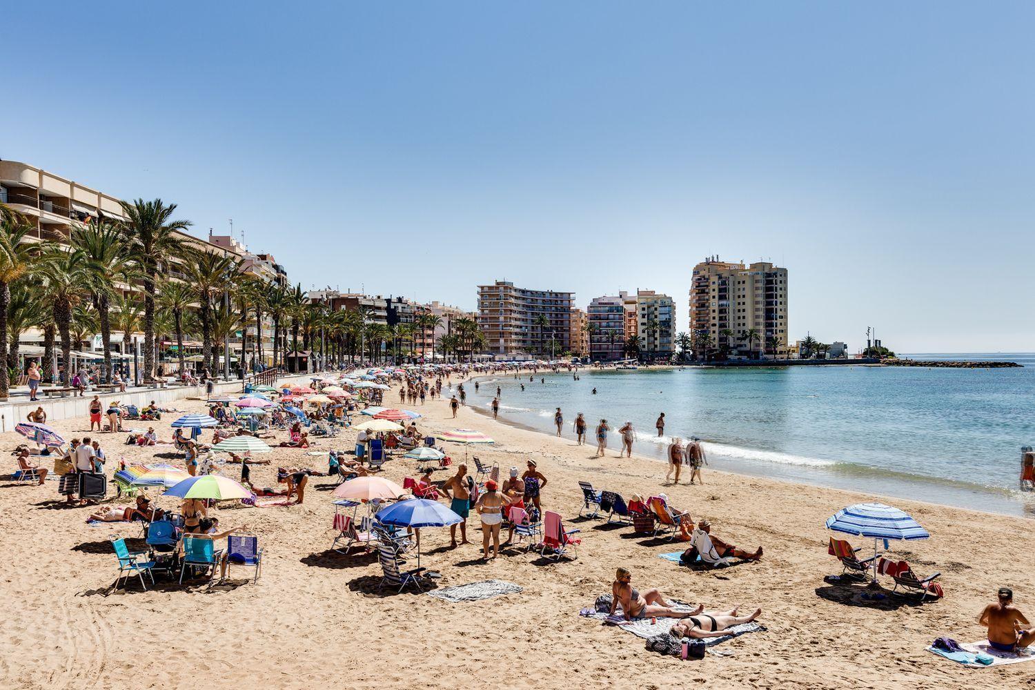 Studio Apartment Santana Habaneras - 18 At Beach With Garage, Pool And Lift Torrevieja Exterior photo