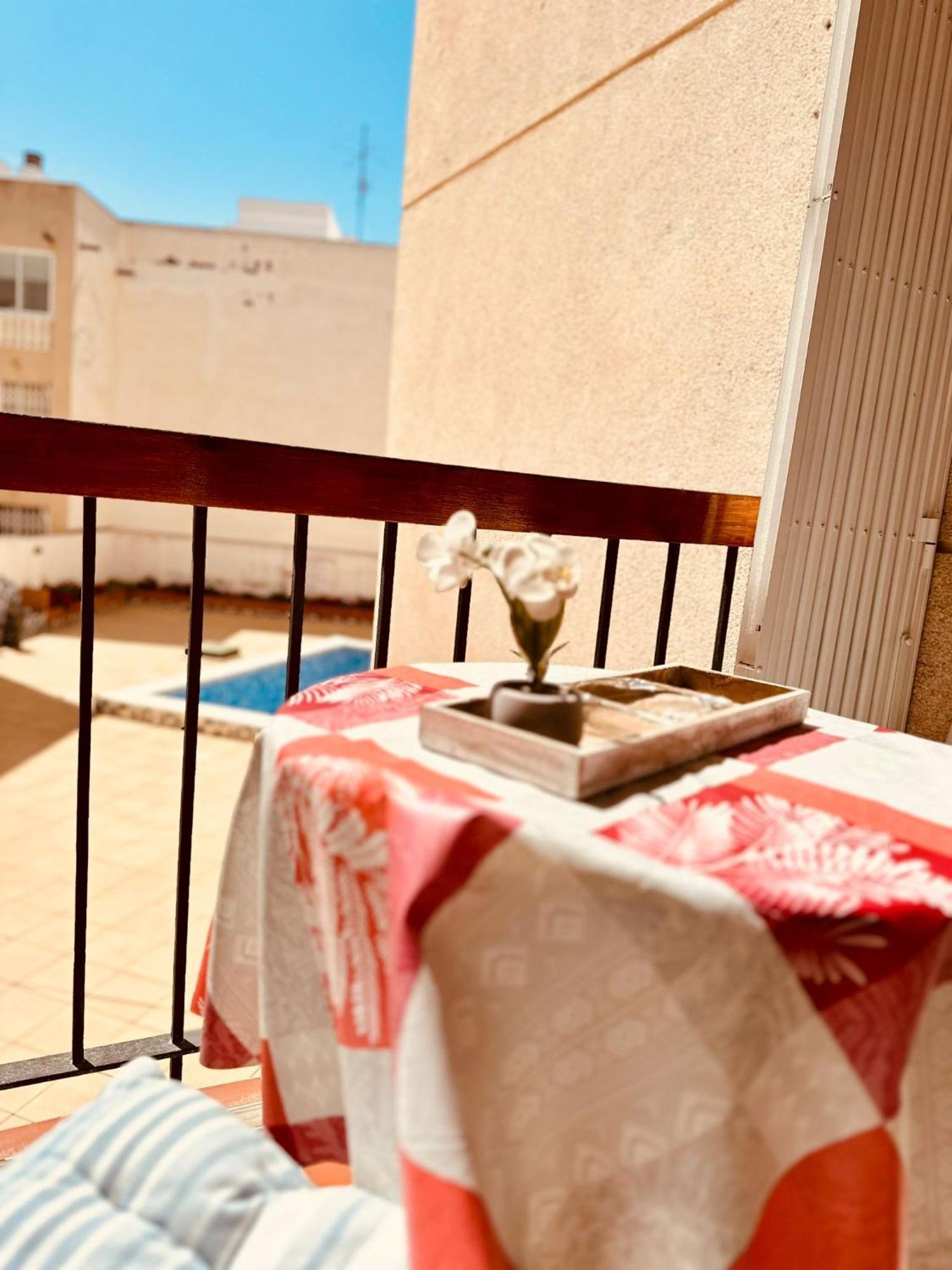 Studio Apartment Santana Habaneras - 18 At Beach With Garage, Pool And Lift Torrevieja Exterior photo